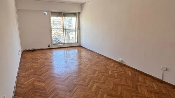 Departamento en Sarmiento 600