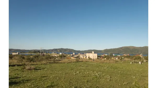 Lote en Los Tulipanes S/N