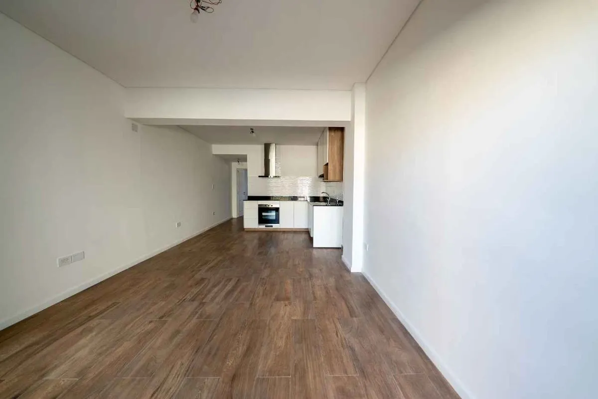 Departamento en Santos Vega 5800