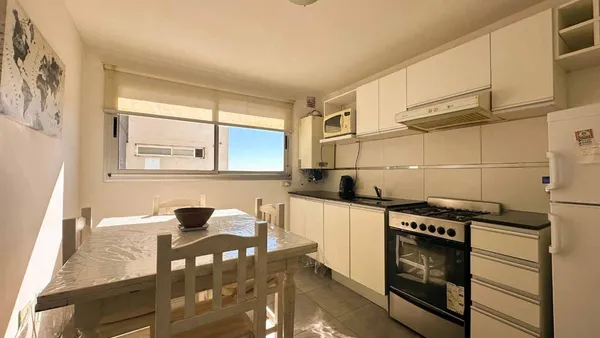 Departamento en Avenida 44 Entre 15 y 16 1000