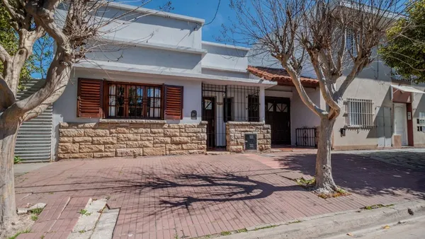 Casa en San Lorenzo 4400