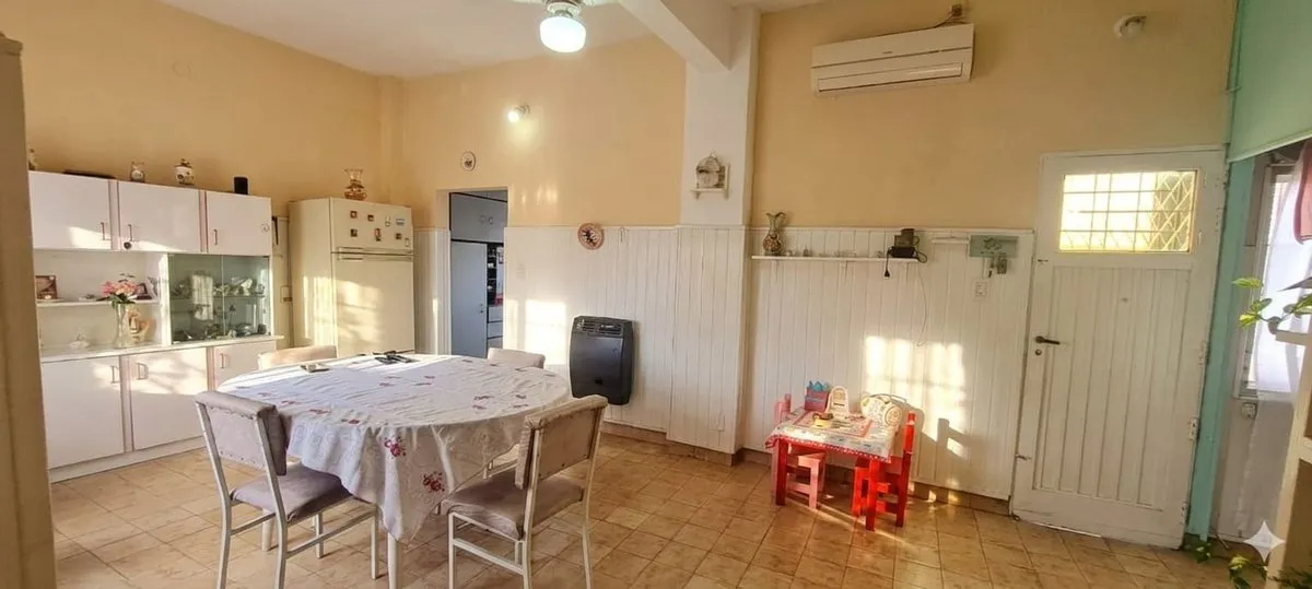 P H en Santo Tomé 2600
