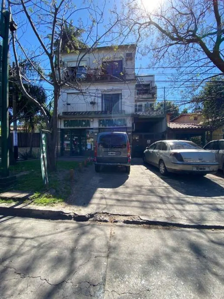 Departamento en Presidente Domingo Faustino Sarmiento 1600