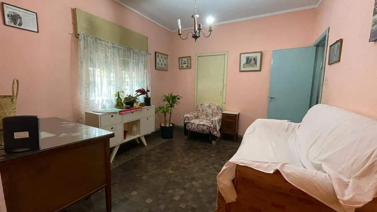 Casa en Calle 39 E/19 y 20 1200