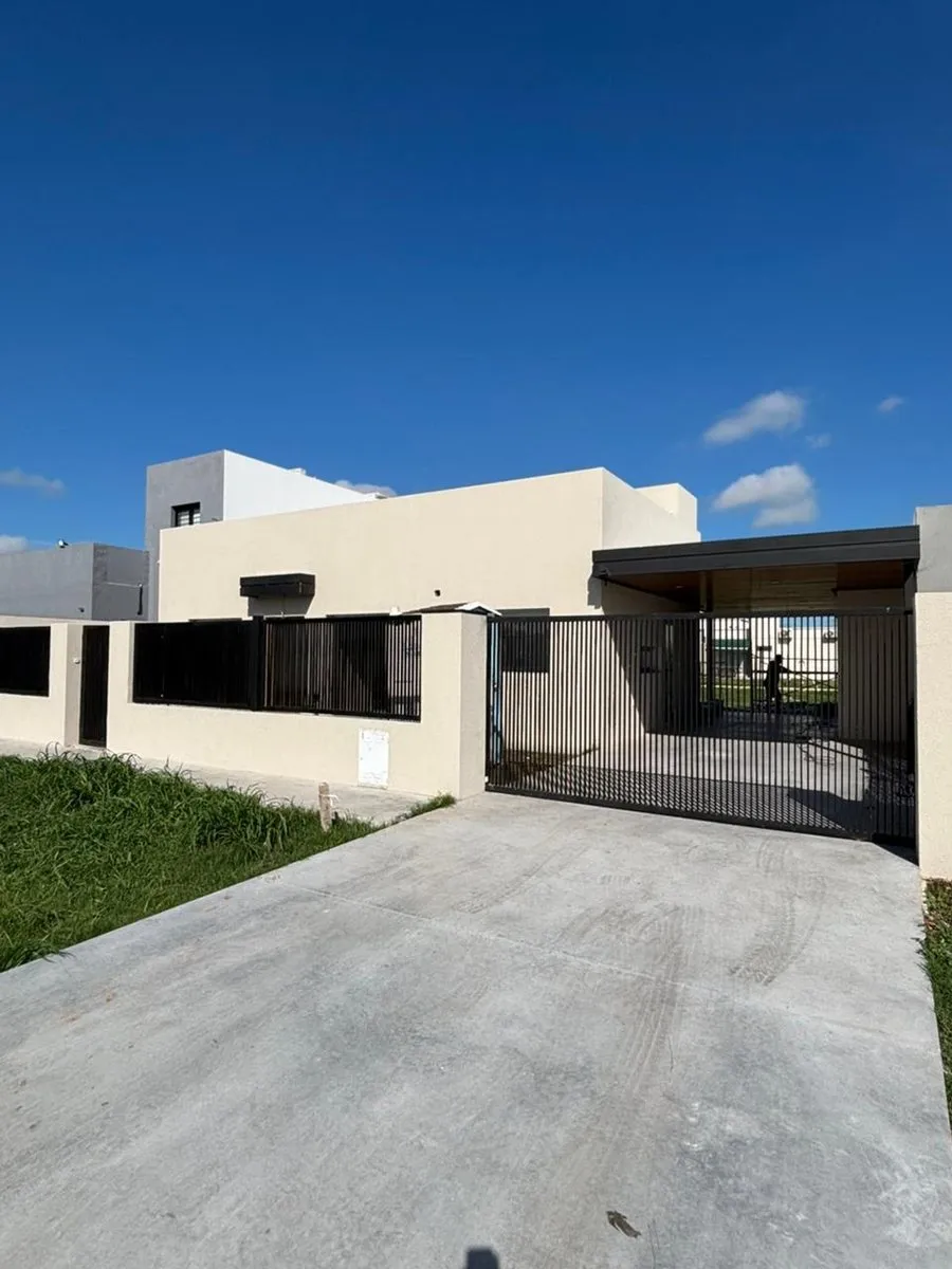 Casa en La Yerra 3000