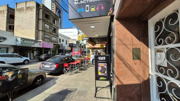 Departamento en Maipú 200