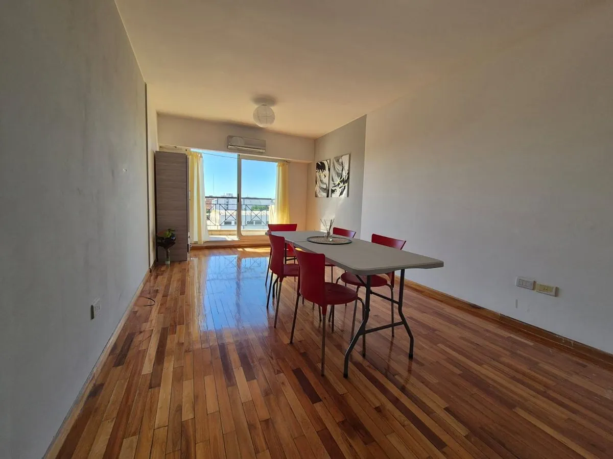 Departamento en Coronel Ramón Lorenzo Falcón 3300