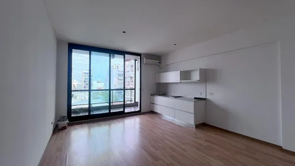 Departamento en Avenida Álvarez Thomas 0