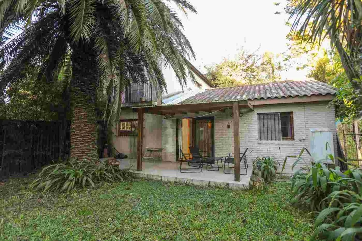 Casa en Amadeo Jacques 900