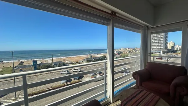 Departamento en Avenida 12 1100