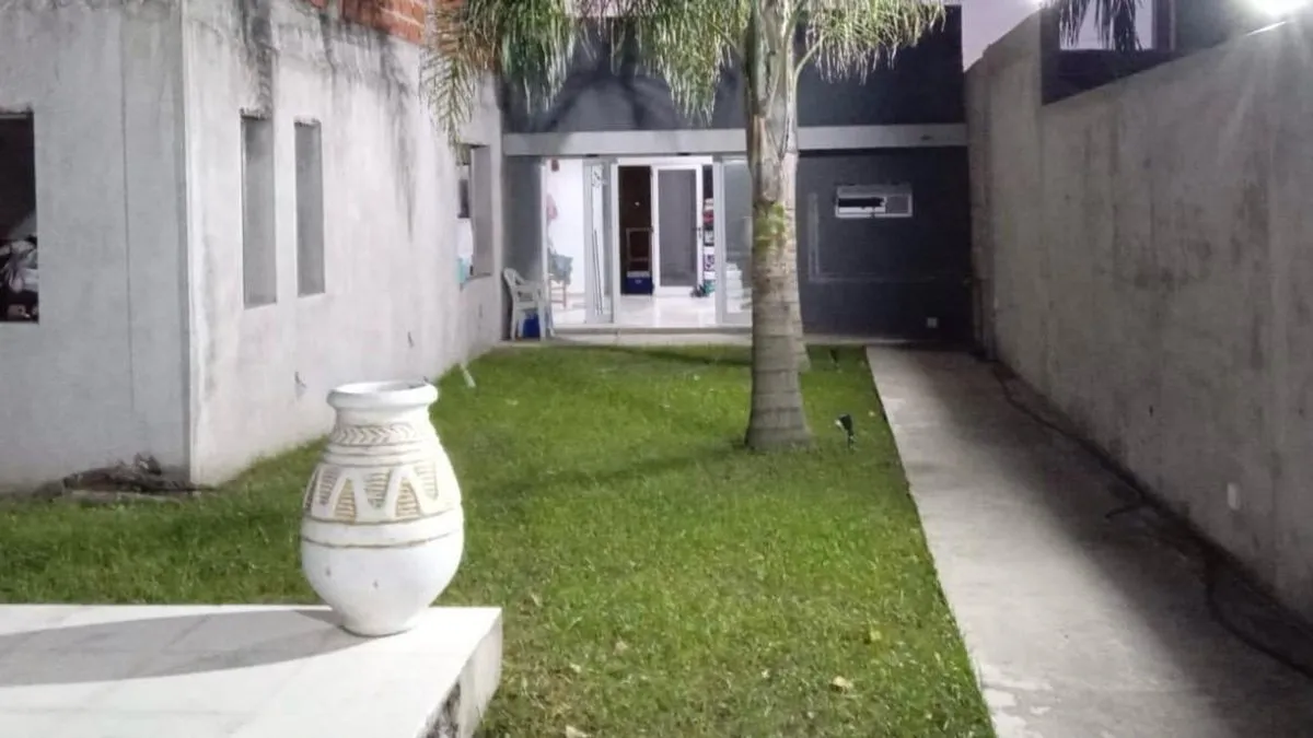 Casa en 15 E/ 2 y 3 0