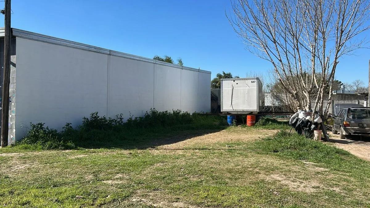 Lote en Mitre 2200