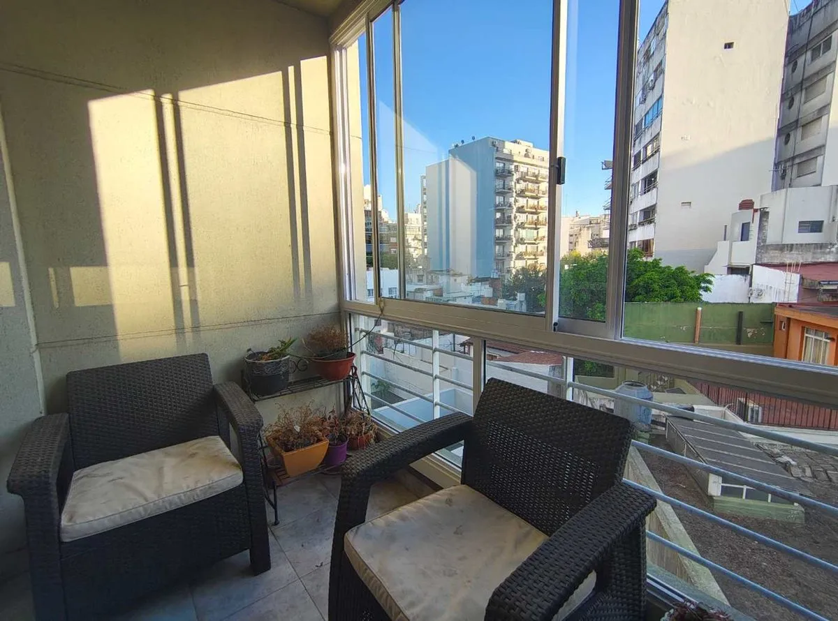 Departamento en Espinosa 2300