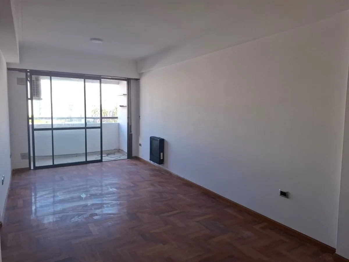 Departamento en 4 Entre 45 y 46 600