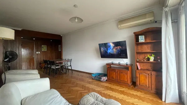 Departamento en Moliere 2800