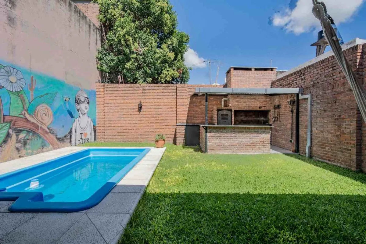Casa en Bustamante 800