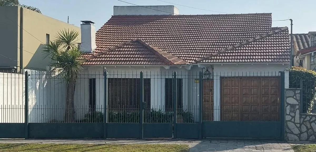 Casa en 2 de Abril 1000