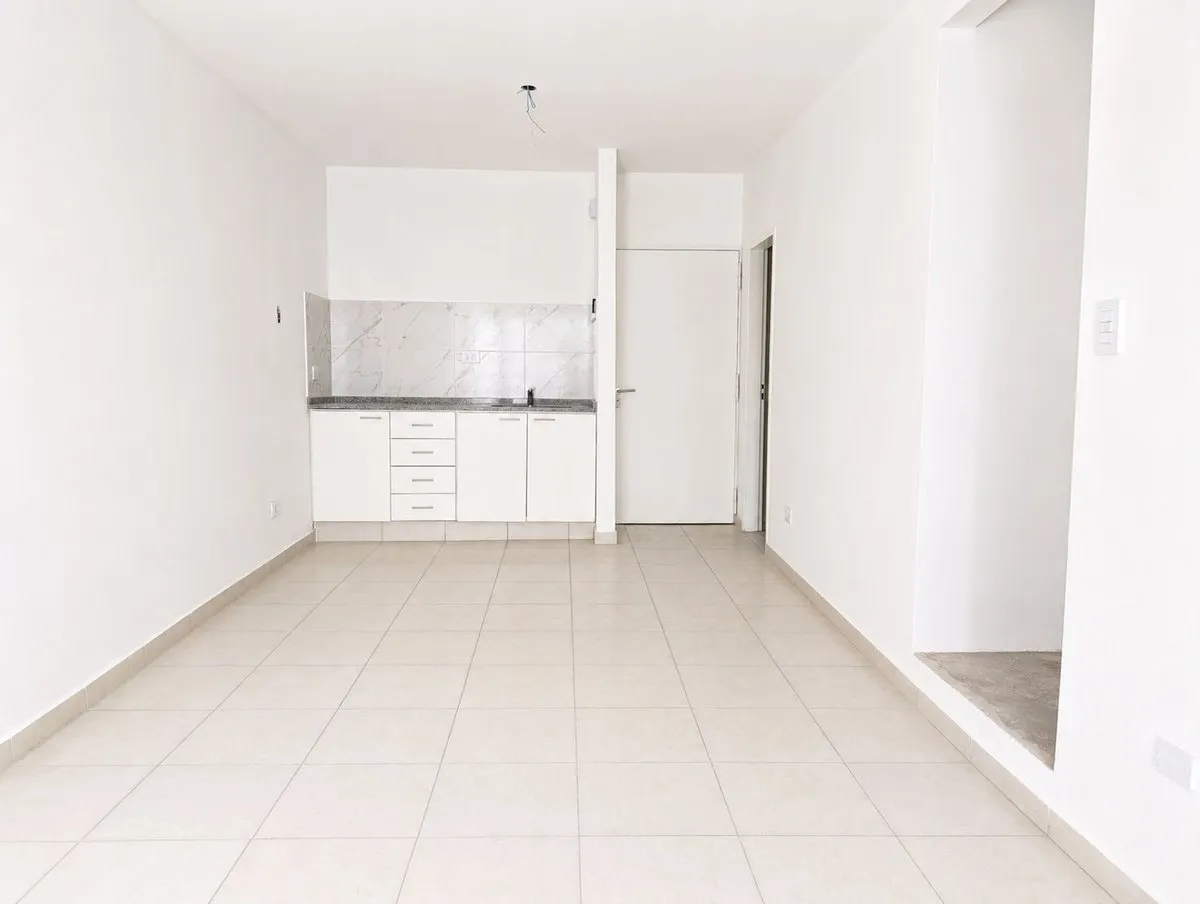 Departamento en Avenida Juan de Garay 1800