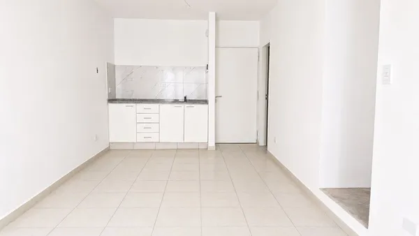 Departamento en Avenida Juan de Garay 1800