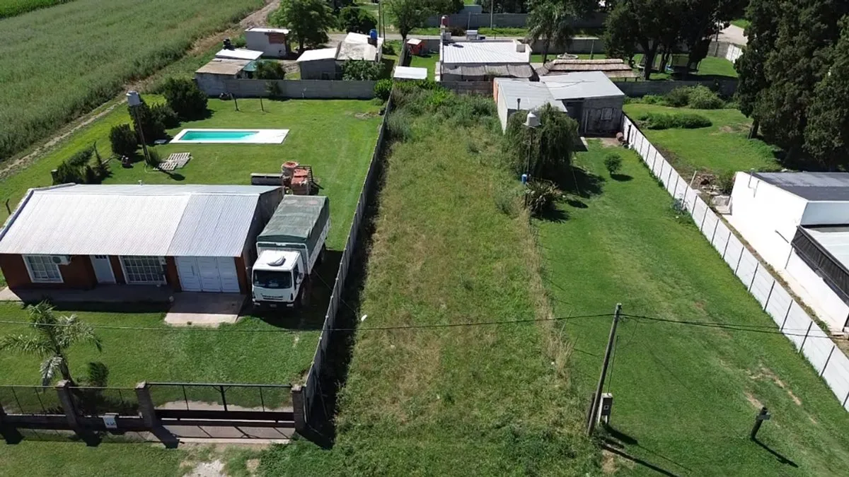 Lote en Los Tilos 400