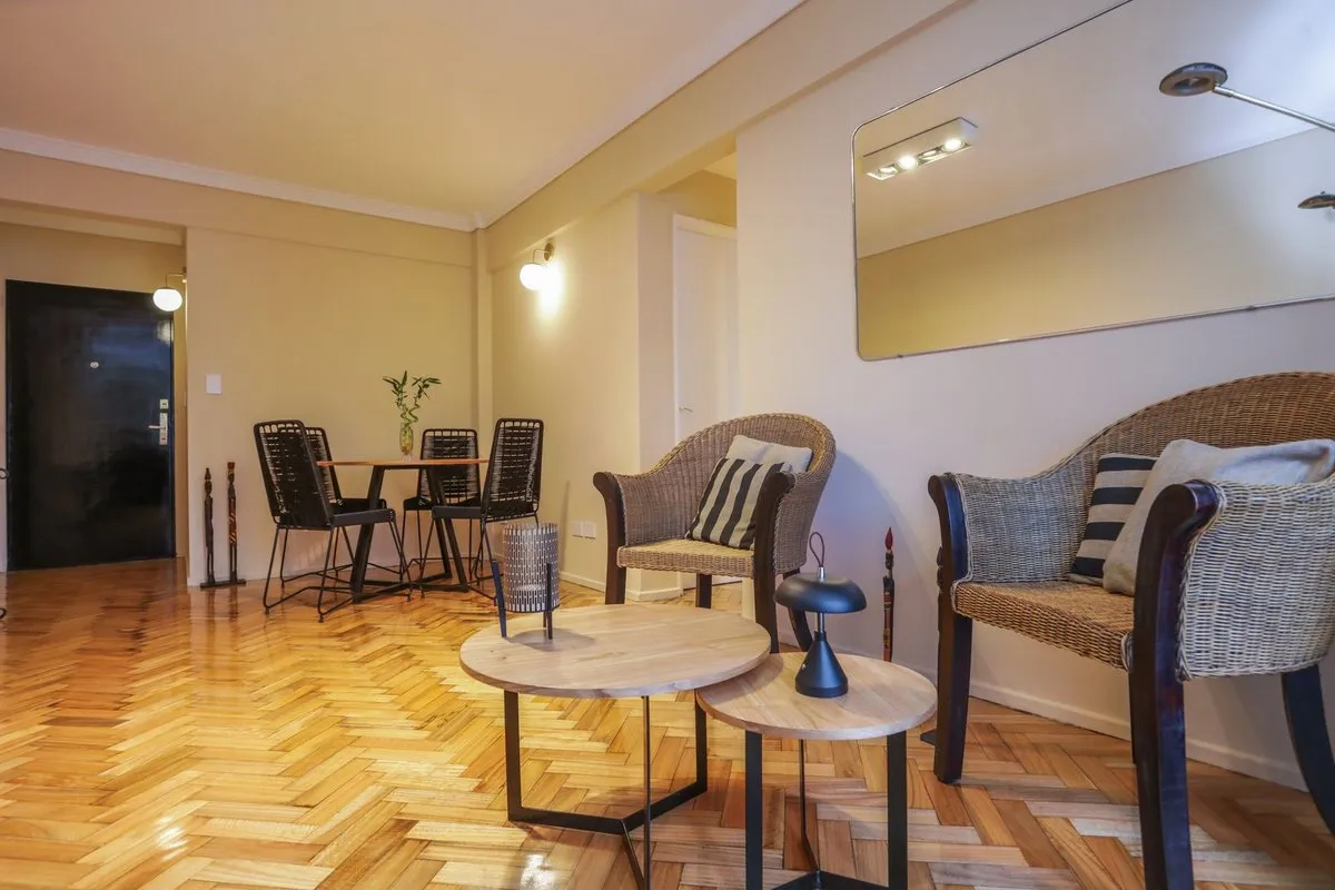 Departamento en Juncal 2800