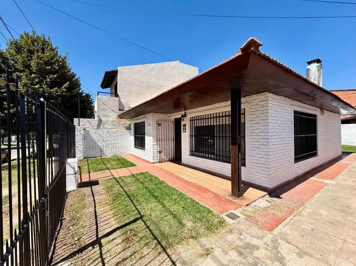 Casa en General Paz 700