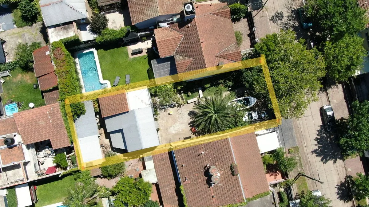 Lote en José Penna 900