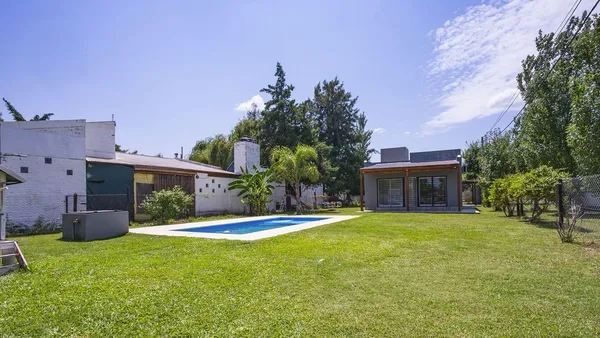 Casa en Avenida Martín Fierro 2200