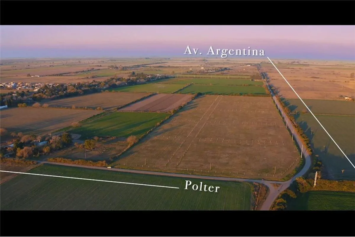 Lote en Emilio Polter 2100