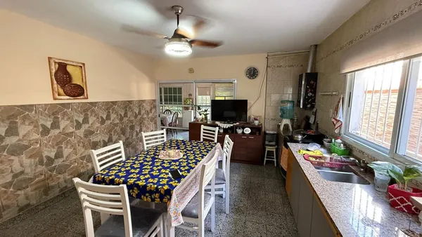 Casa en Pje. Estanislao del Campo 5200