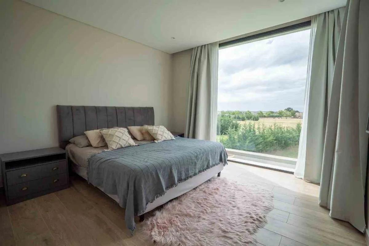 Casa en Boote 6400