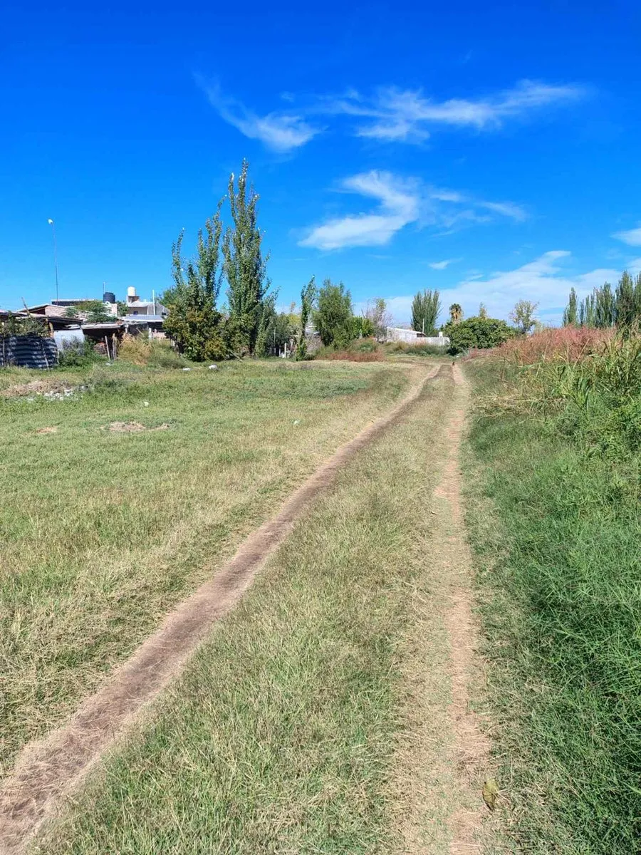 Lote en Maestra Durand los Corralitos 11400