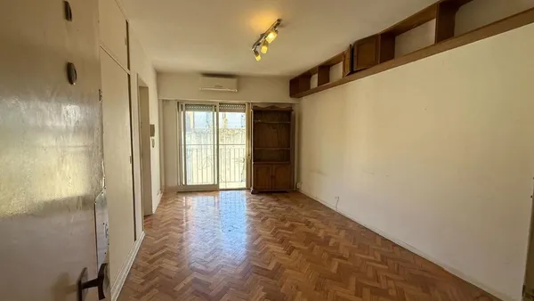 Departamento en Julián Álvarez 2400