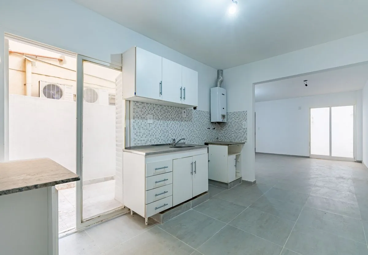 Departamento en Necochea 2200