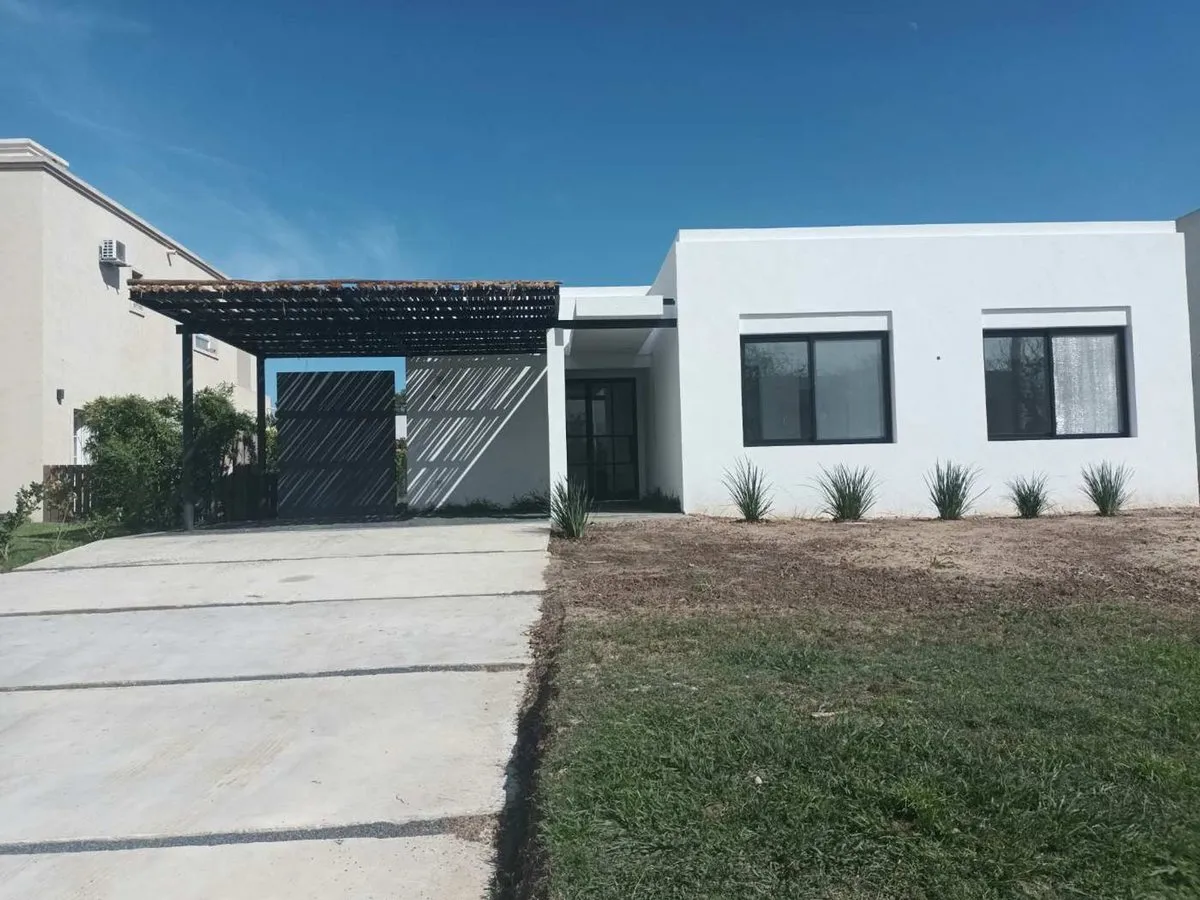 Casa en Santa Clara 200
