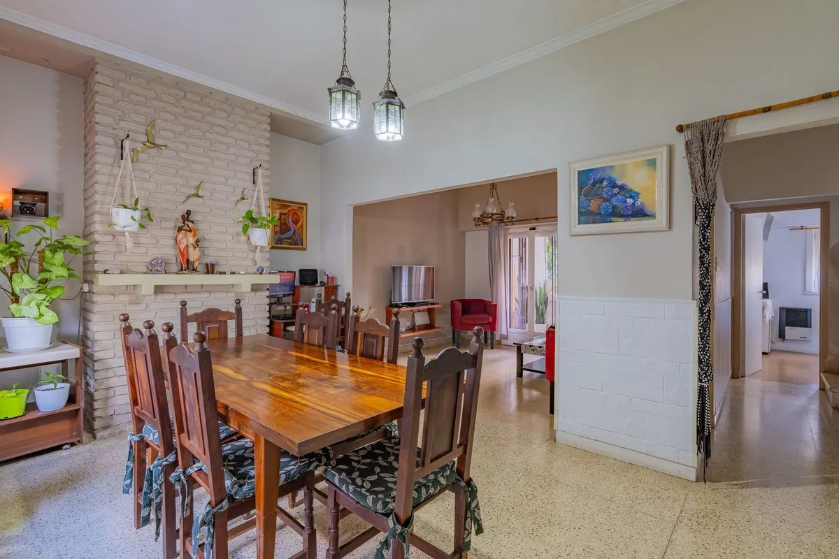 Casa en Giacobini 2300