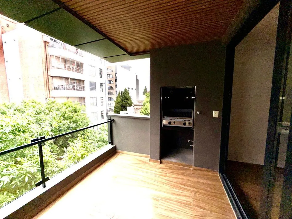 Departamento en Granaderos 300