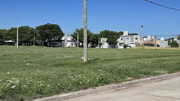 Lote en Marozzi 900