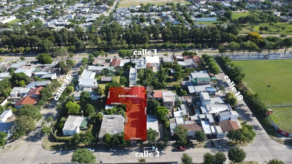 Lote en 3 700