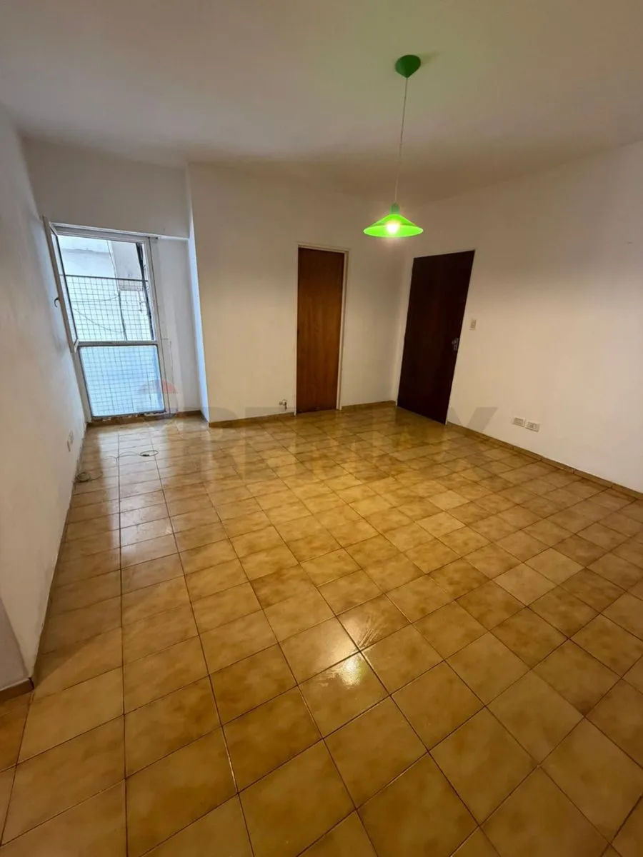 Departamento en Avenida Independencia 2800