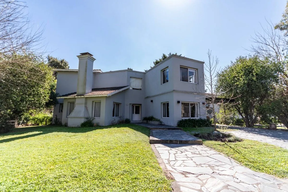 Casa en Amancio Alcorta 1100