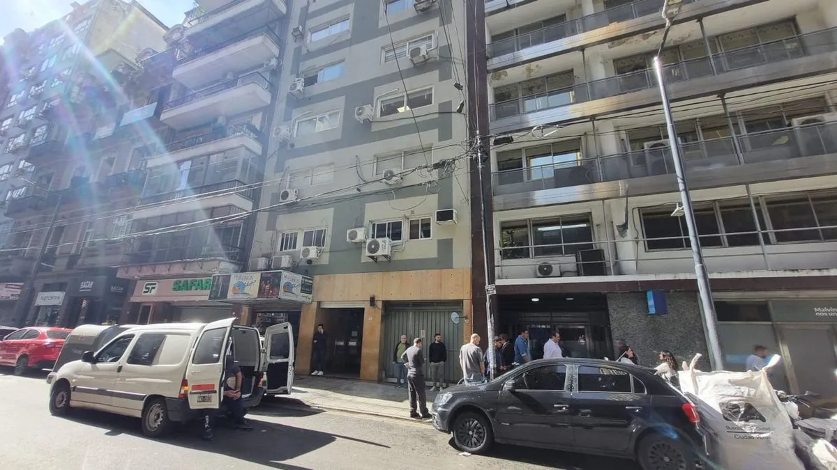 Cochera en Paraná 400