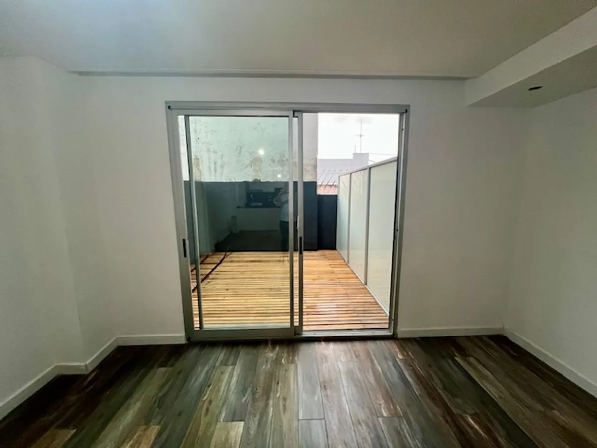 Departamento en Avenida Tte Gral Juan Domingo Perón 2800