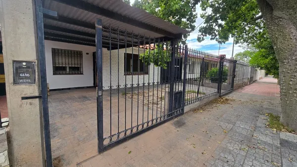 Casa en Roque Saenz Peña 6200