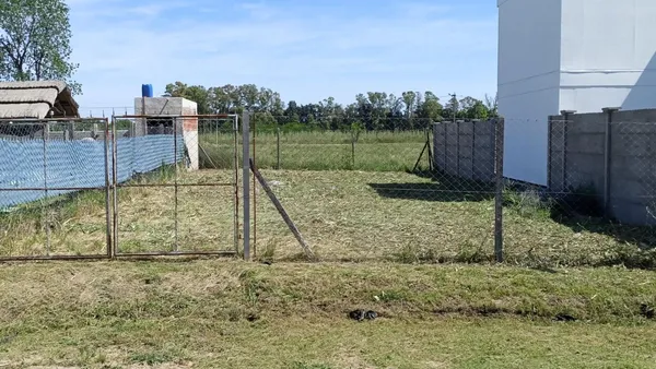 Lote en San Cayetano 800