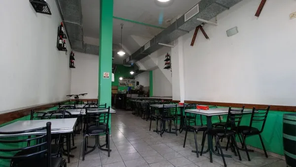Local Comercial en Avenida Belgrano 3200