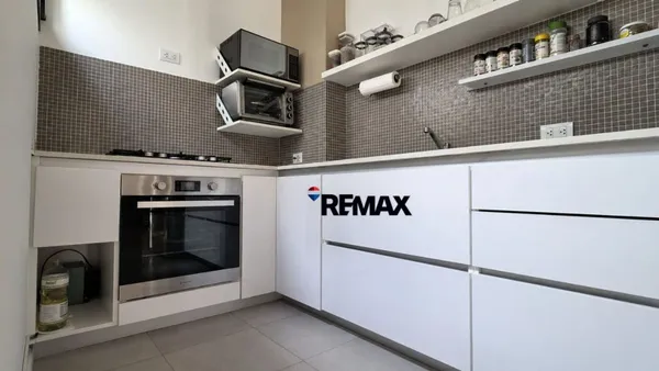 Departamento en Avenida Melián 3500