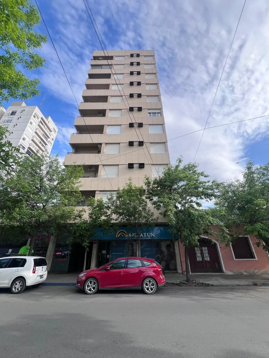 Departamento en Lisandro de la Torre 0