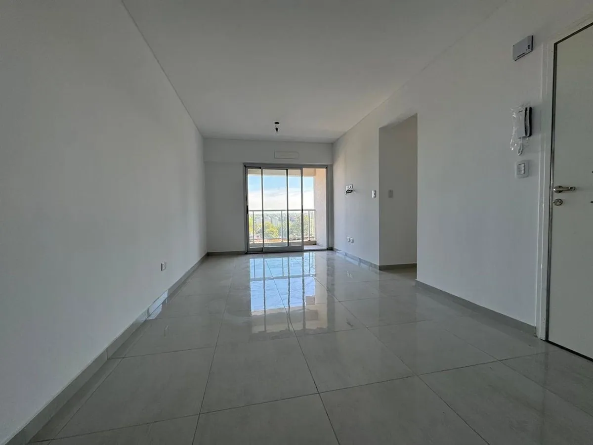 Departamento en San Martin 1000