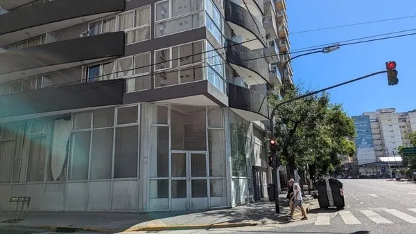 Local Comercial en Saavedra 800